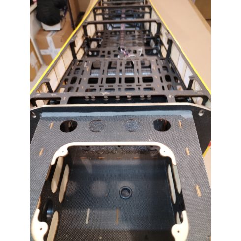 Skywing Rc Extra Ng 104" (2641mm), Sárga/Kék/Piros, ARF Szett.