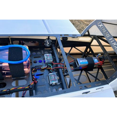 Extreme Flight Laser 104" V2 Piros/Fehér/Kék, ARF Szett.
