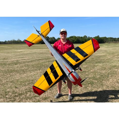 Extreme Flight Slick 580 70" V2 Sárga/Piros ARF Szett.