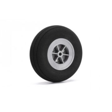   Kavan Delux kemény szivacs kerék, atm. 130mm, futófelület hornyokkal ellátva.(2db)