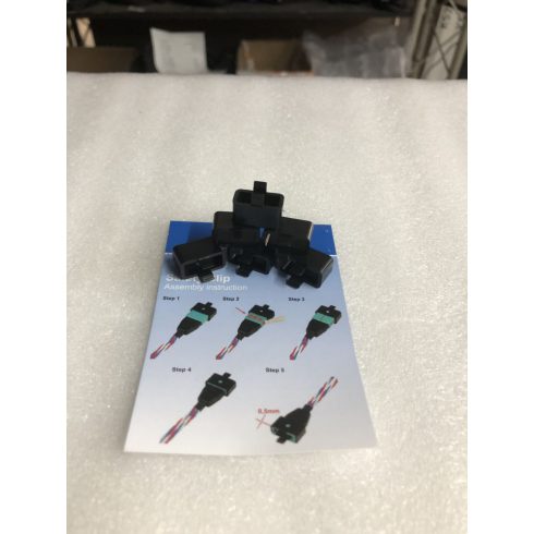 Powerbox lengő ház biztonsági fülekkel(1db) (6 pólusú MPX csatlakozóhoz)