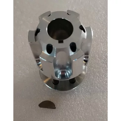 Stinger 125 Hub szett (Hub, alátét, tengely és csavarok)